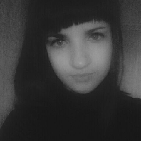 Алёна Плешакова