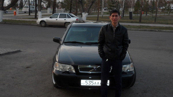 Азамат Омаров