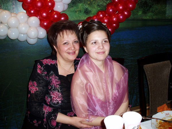 Лариса Коломинова