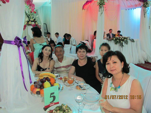 Эля Ешниязова