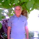 Юрий Спиридонов