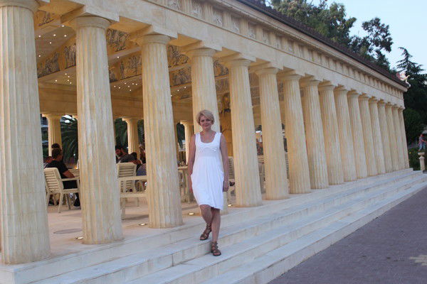 Антипьева Елена