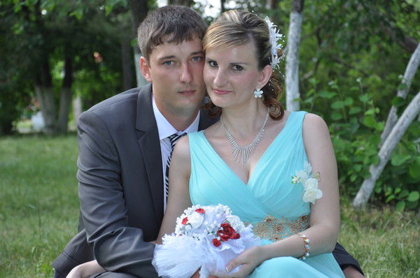 Алёна Певцова