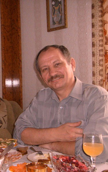 Александр Митрофанов