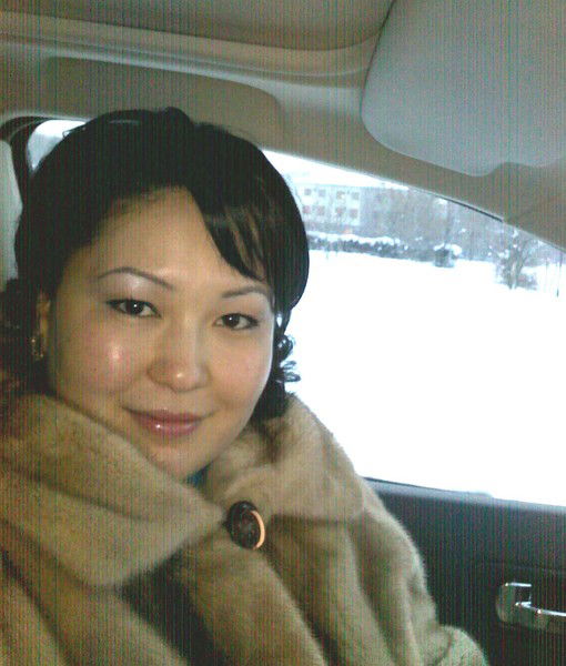 Айнур Султанова