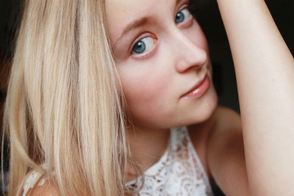 Оленька Денисова