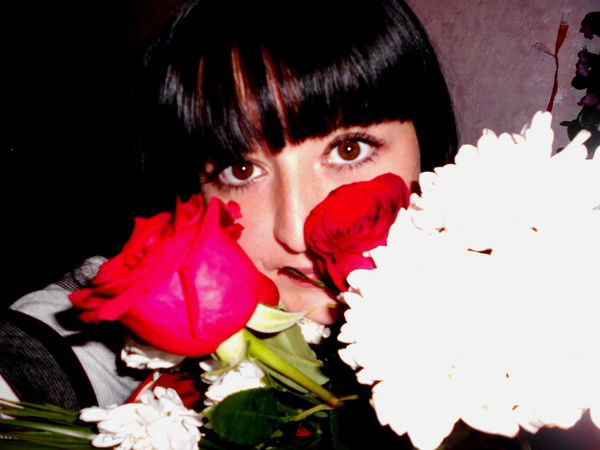 Валя Попова