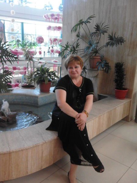 Индира Махмудова