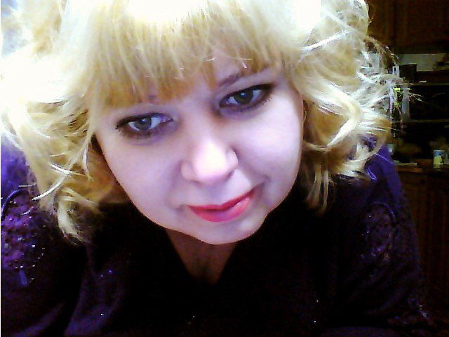 Коробка Елена