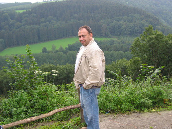 Неизвестно Неизвестно