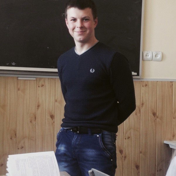 Олександр Олейник