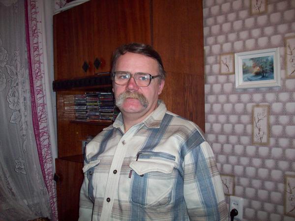 Анатолий Секарин