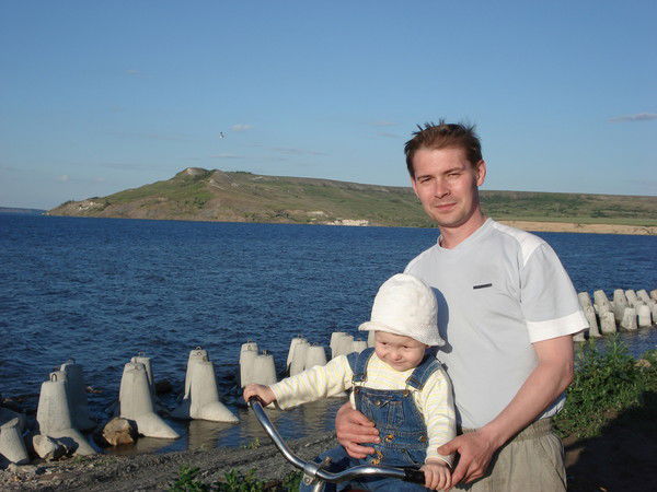 Александр Симонов