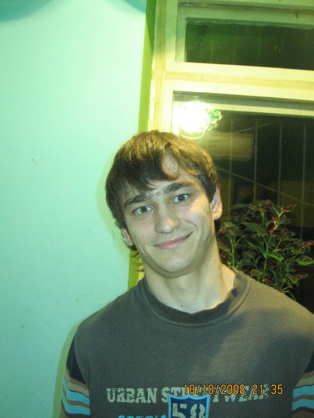 Костя Плохотников