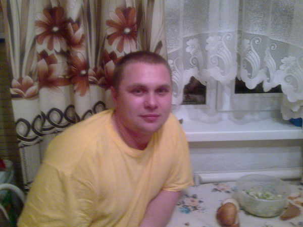 Саша Безрукавенко