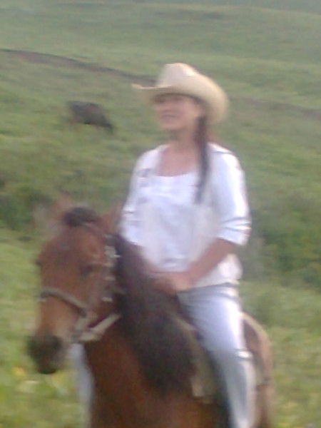 Зеби Минжашарова