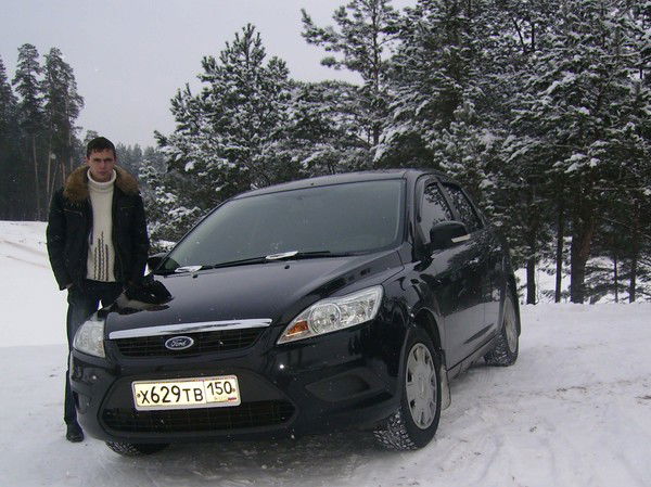 Андрей Комаров