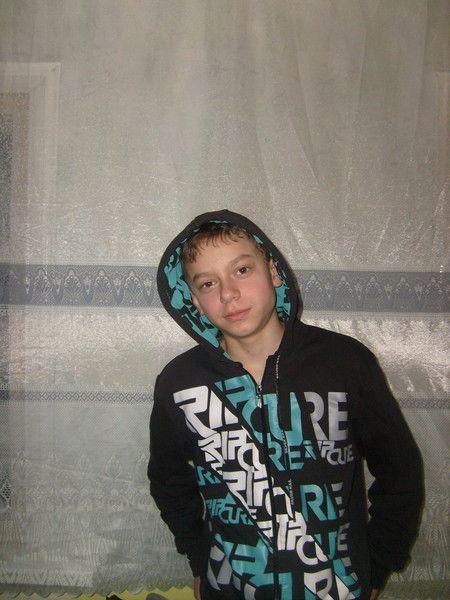 Макс Литвинов