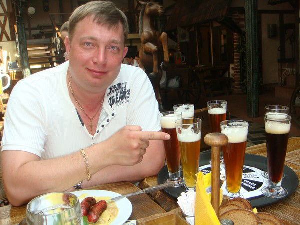 Павел Маслов