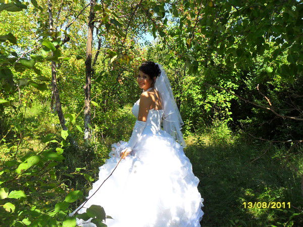 Алена Попова