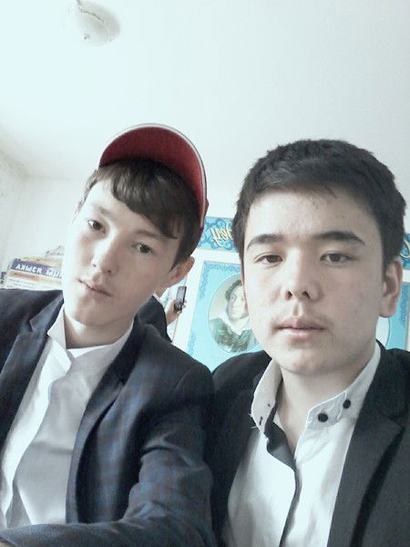 Женис Неuзвесmно