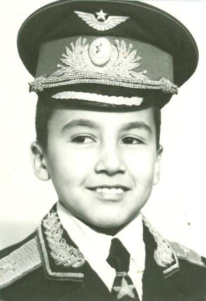 Неизвестно Неизвестно