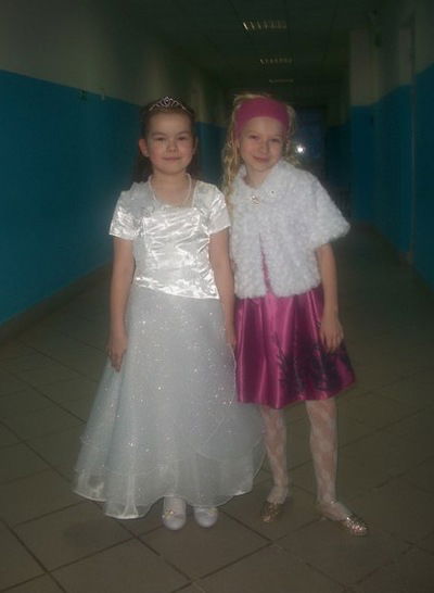 Анна Сабурова