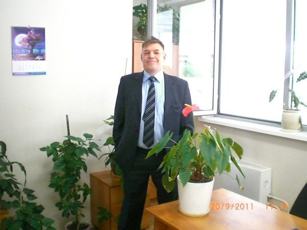 Александр Петров