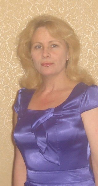 Марина Попова