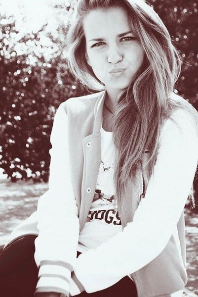 Юлия Запарова