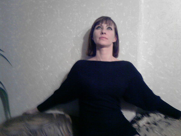 Елена Суханова