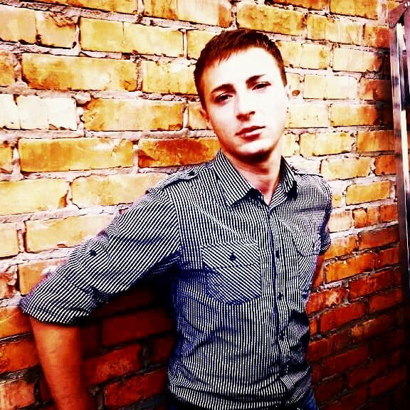 Roman-Belousov Top-Styiyst