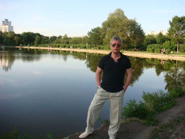 Генри Найденов