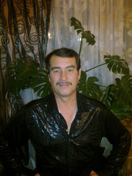 Виктор Саньжаев