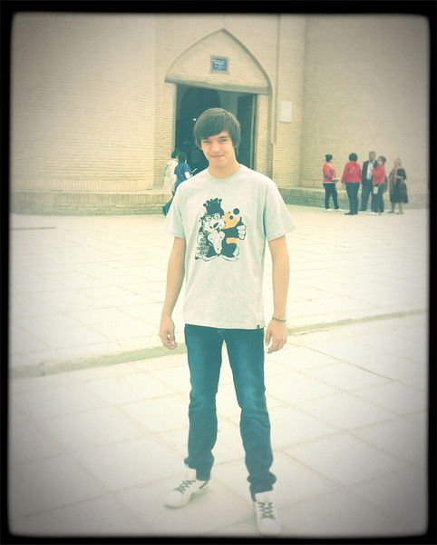 Владислав Шерьяров