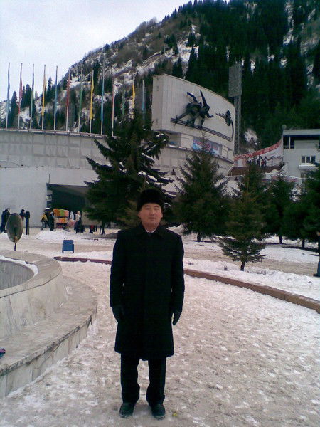 Касым Аманжолов