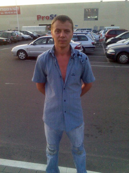 Виталий Новиков