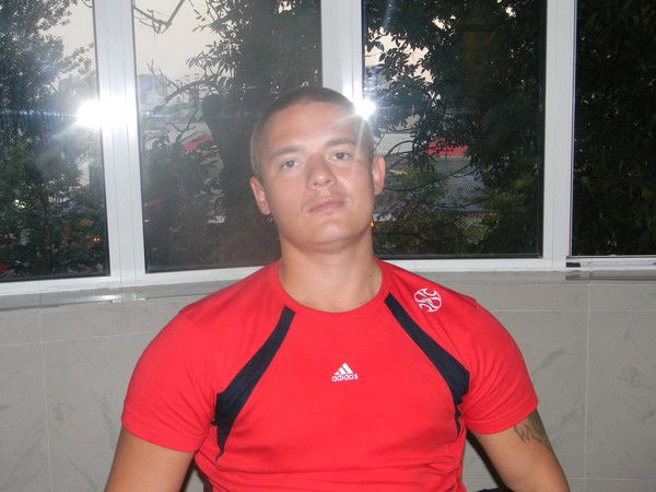 Олег Гвозденко