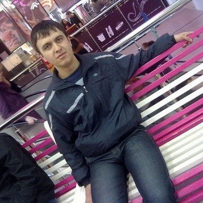 Хусен Анварджонов