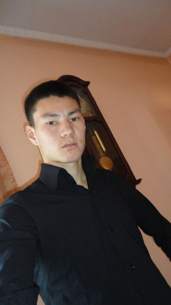 Жандос Амангелдинов