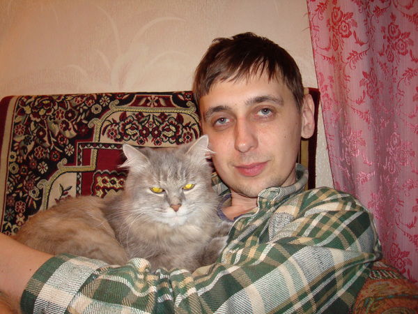 Александр Харитонов