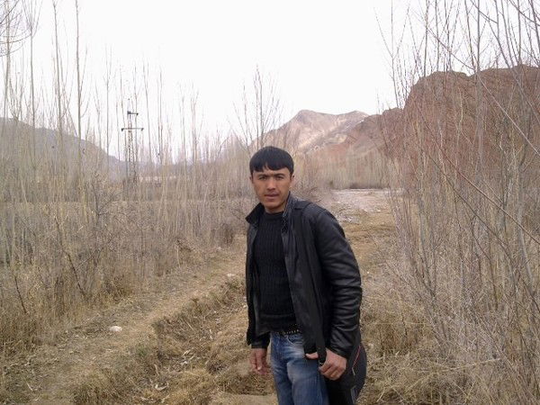 Азамат Тошев