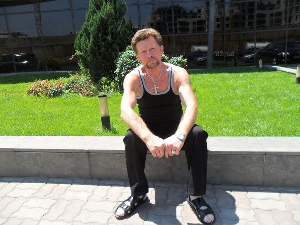 Анатолий Востриков