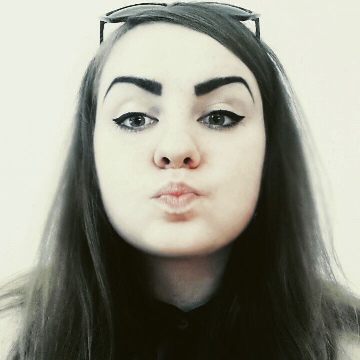 Юлия Литвинова