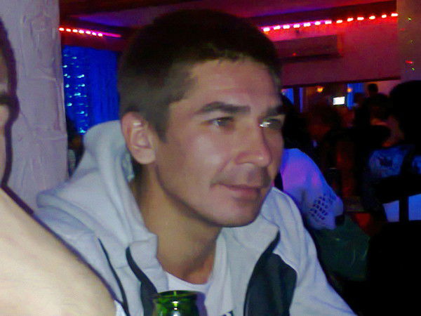 Александр Суханов