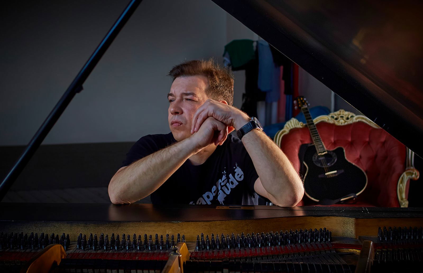 Сергей Чумаков ( Не Обижай Жених Девчонку Малолетку - Это Я)))))))))