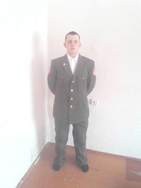 Лёня Иванов