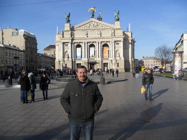 Юрий Марущак