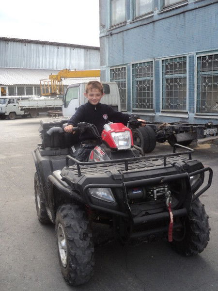 Рома Лобанов