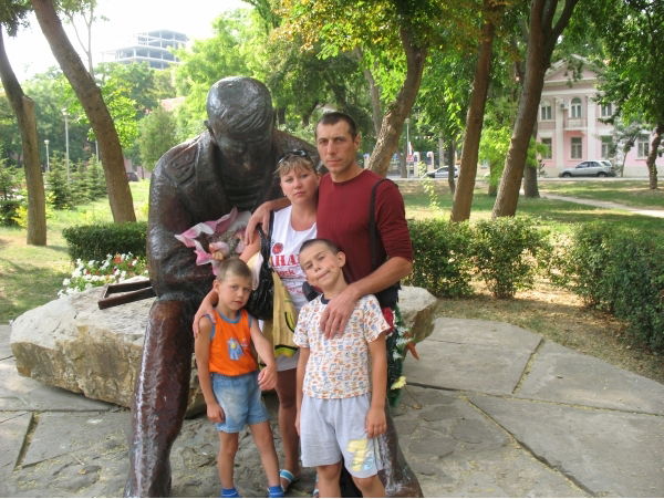 Петр Марков